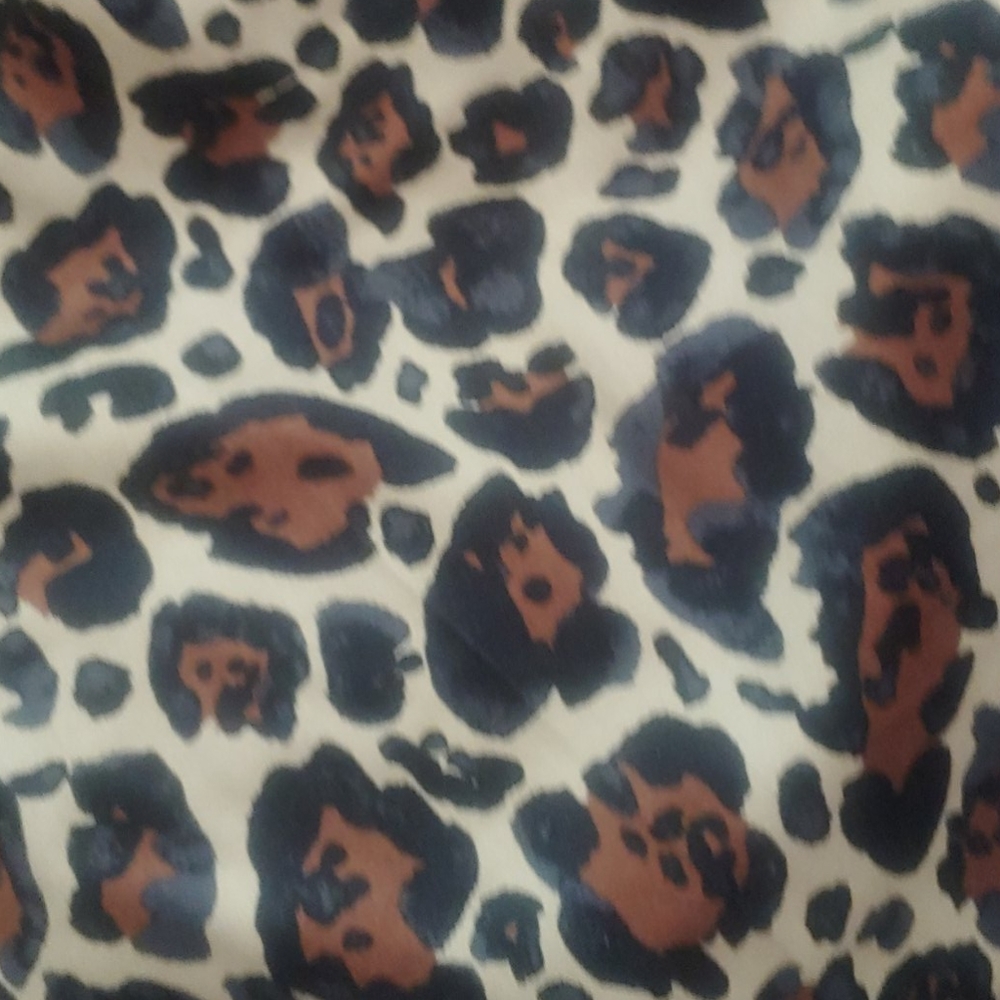 Capris - Picture 2 of 2